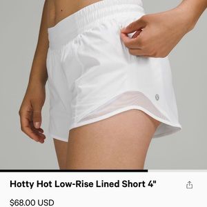 Lululemon Hot Hotty low rise shorts